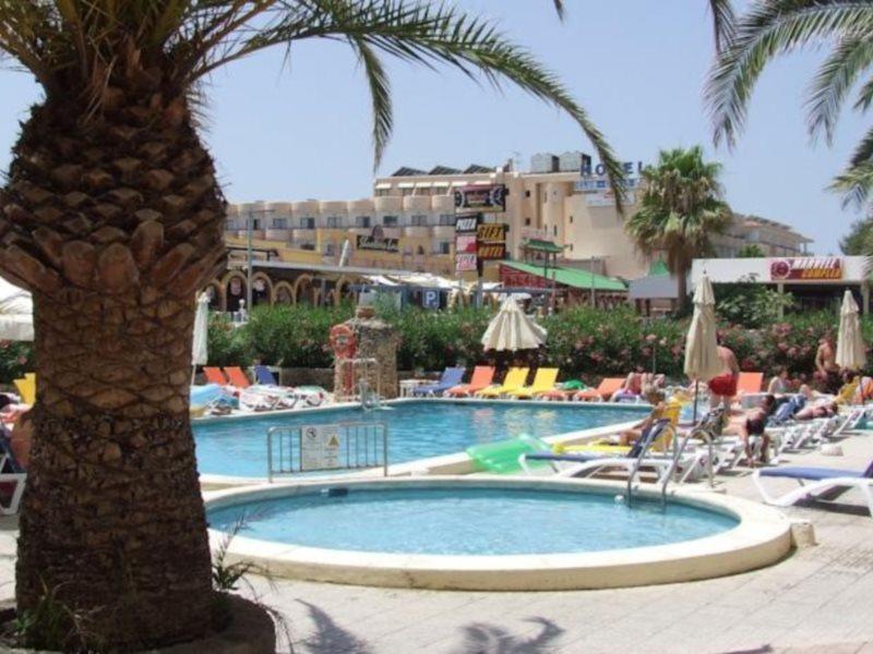 Apartamentos Bahia De San Antonio Сан-Антонио-Абад Экстерьер фото
