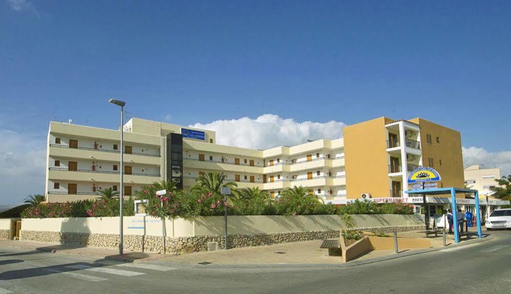 Apartamentos Bahia De San Antonio Сан-Антонио-Абад Экстерьер фото